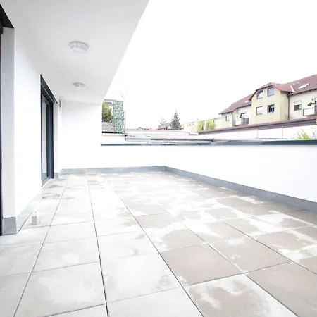 Apartment Barrierefreie 3-zimmer Neubauwohnung Wurzburg