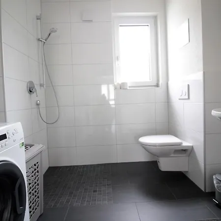 Barrierefreie 3-zimmer Neubauwohnung Apartment *